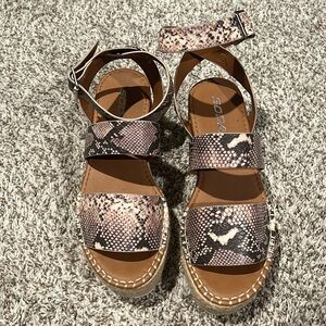 Women’s Snake Print Espadrilles